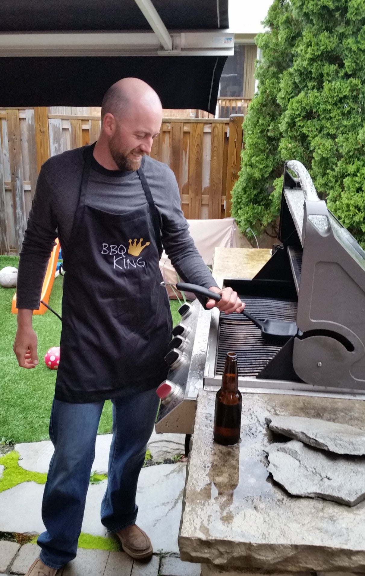 BBQ King Apron