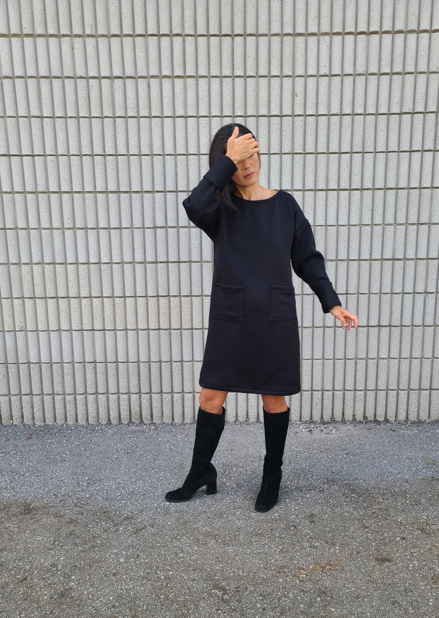 CHELSEA Raven Sweater Dress