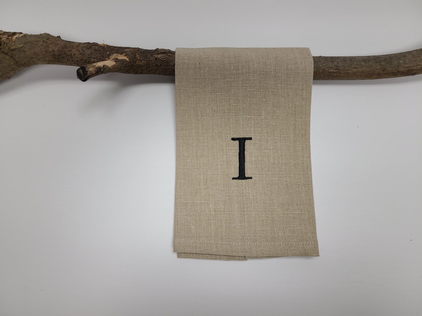 Monogram Linen Fingertip Towel Natural