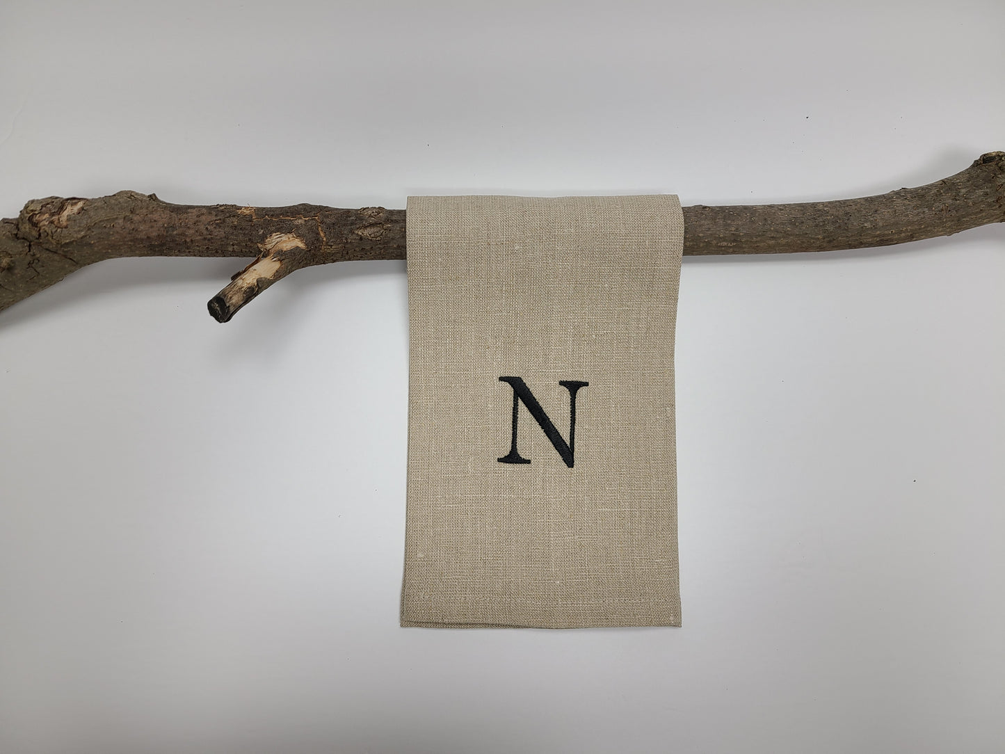 Monogram Linen Fingertip Towel Natural
