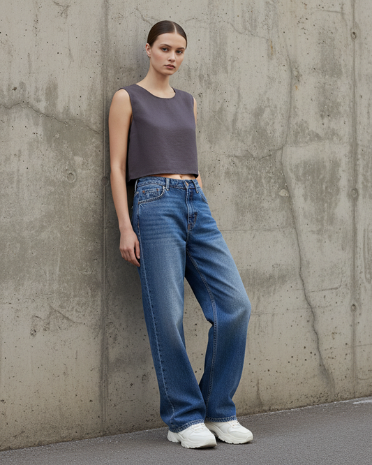 The KIKI Linen Top in Charcoal Grey