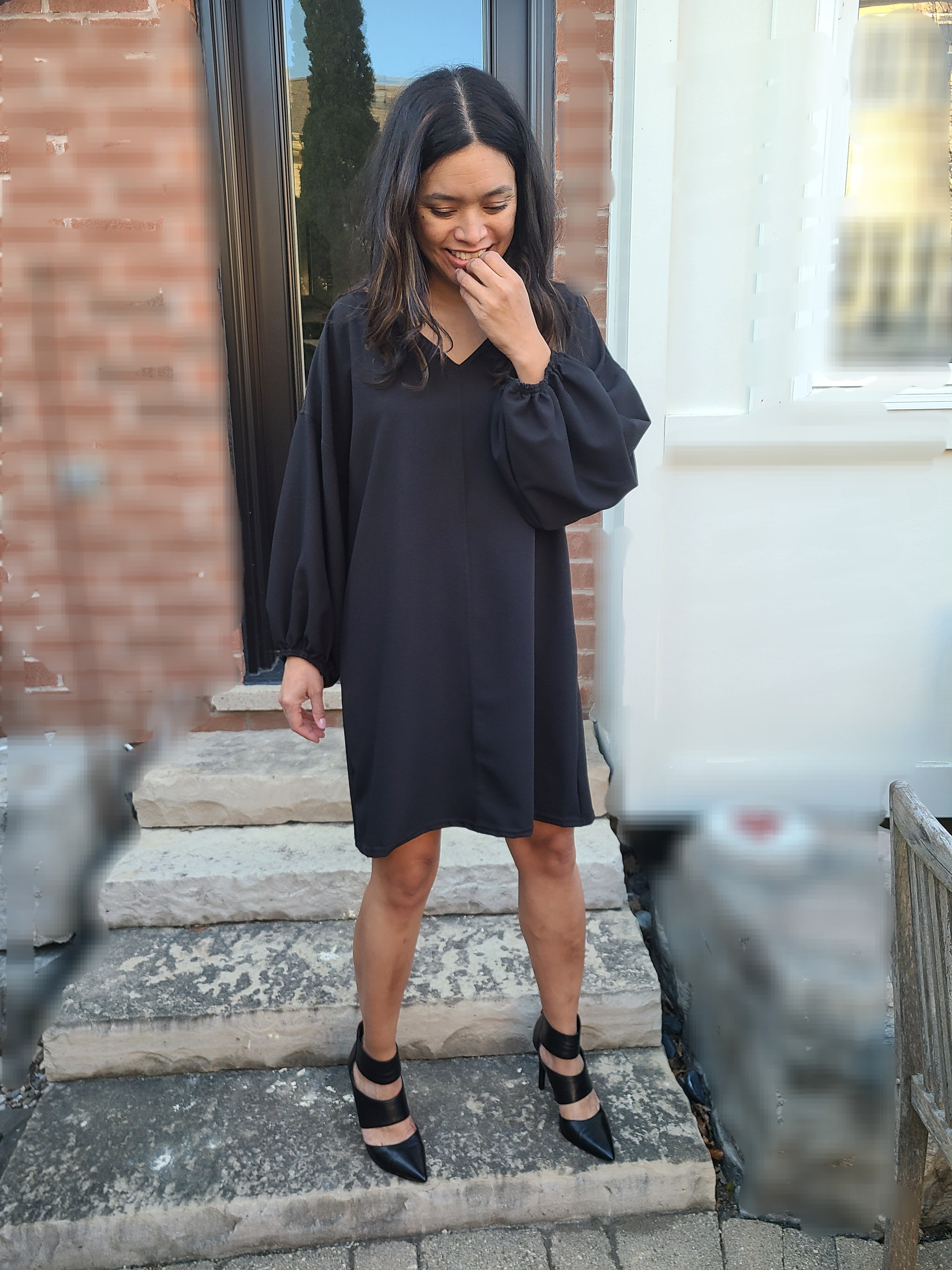 Loose short black dress on sale