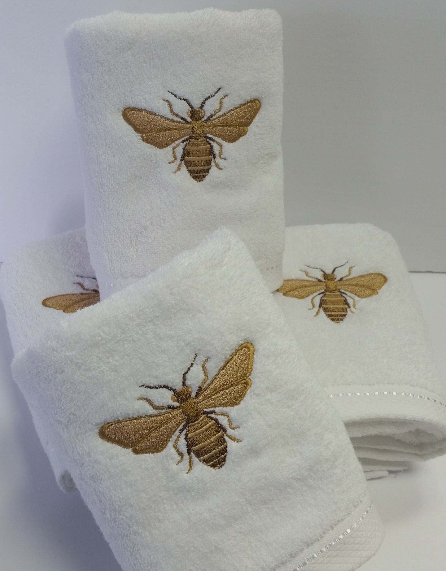 French Bee Hand Towel